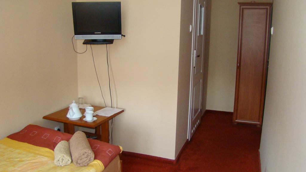Hotelik Parkowy 웨그니차 객실 사진